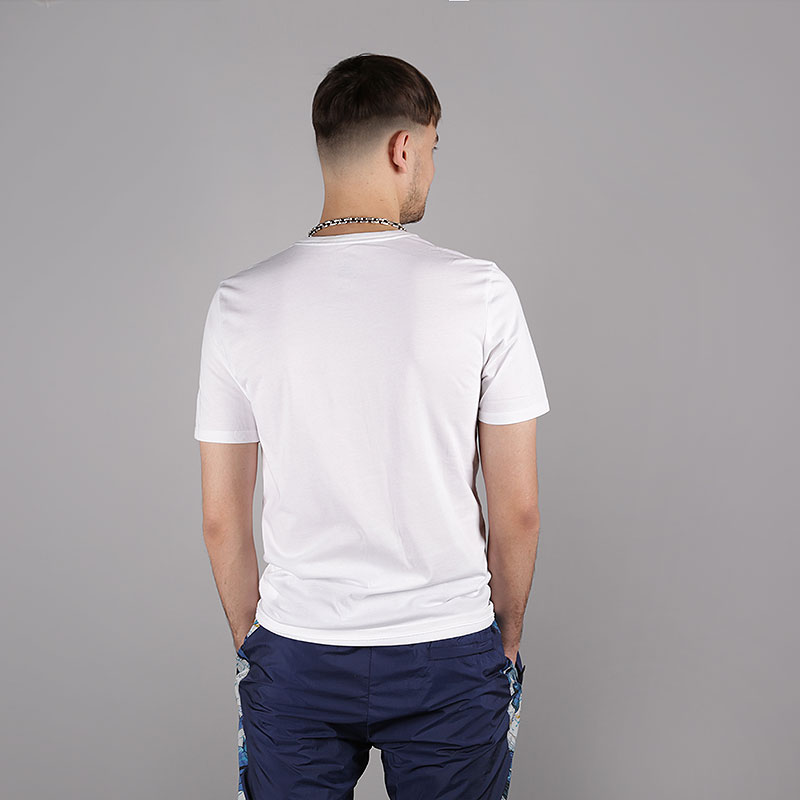 мужская белая футболка Nike Iconic 23/7 Training T-Shirt AR7425-100 - цена, описание, фото 3